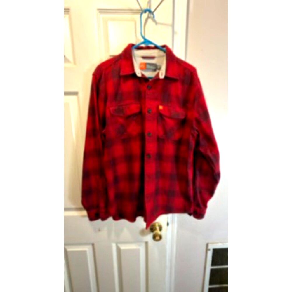 The American Outdoorsman Red Black Plaid Shirt Size Large